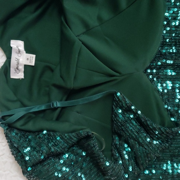 Emerald Sundae Juniors' Sequined Law-Back Bodycon Mini Dress Macy's, Size M - Picture 12 of 16